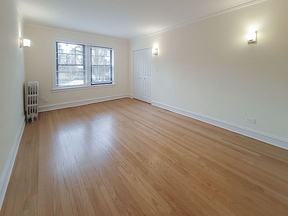 4th image of 1609 W Sunnyside Ave #1