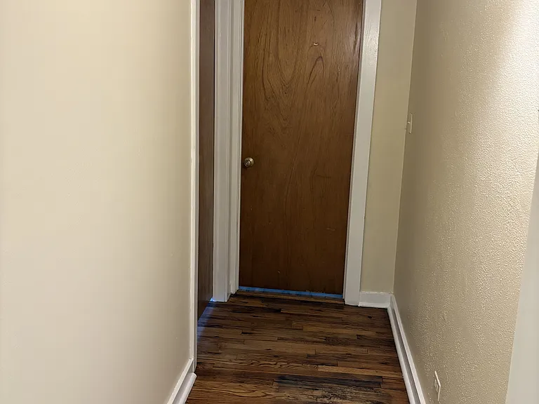2915 Olive St — Photo 6
