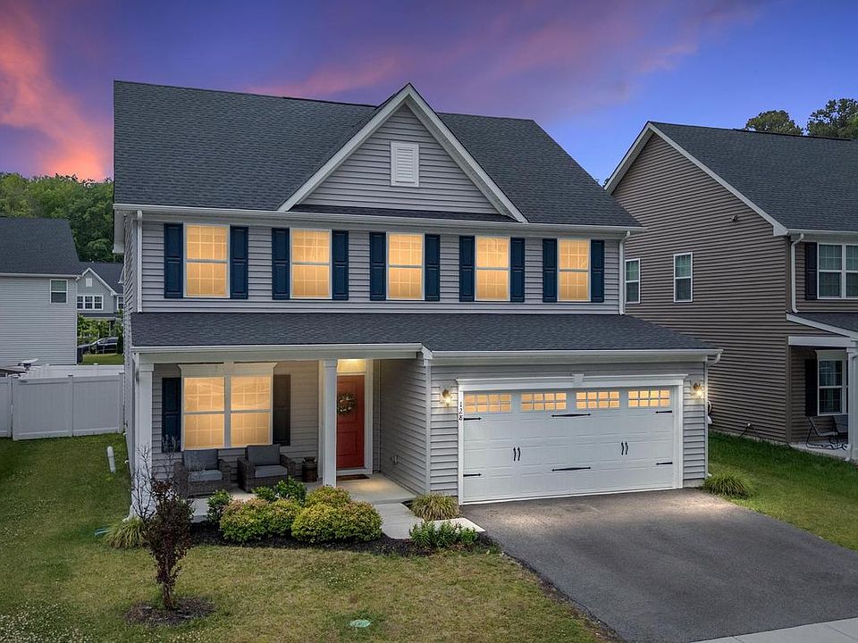 1st image of 128 Perrys Retreat Blvd