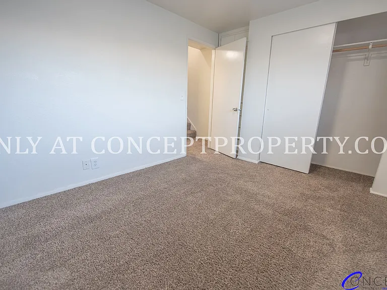 6660 S 1300 W — Photo 22