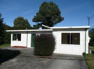 2359 Donna Dr, Eureka, CA 95503