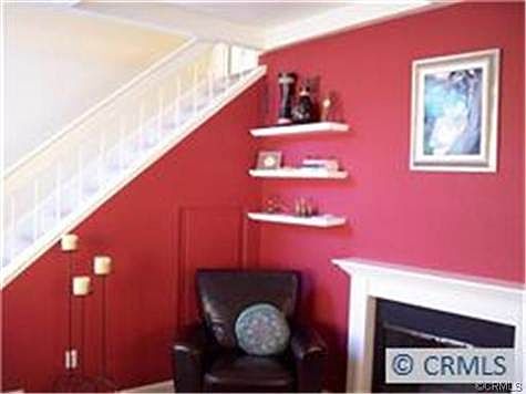 3rd image of 3220 Cambridge Dr