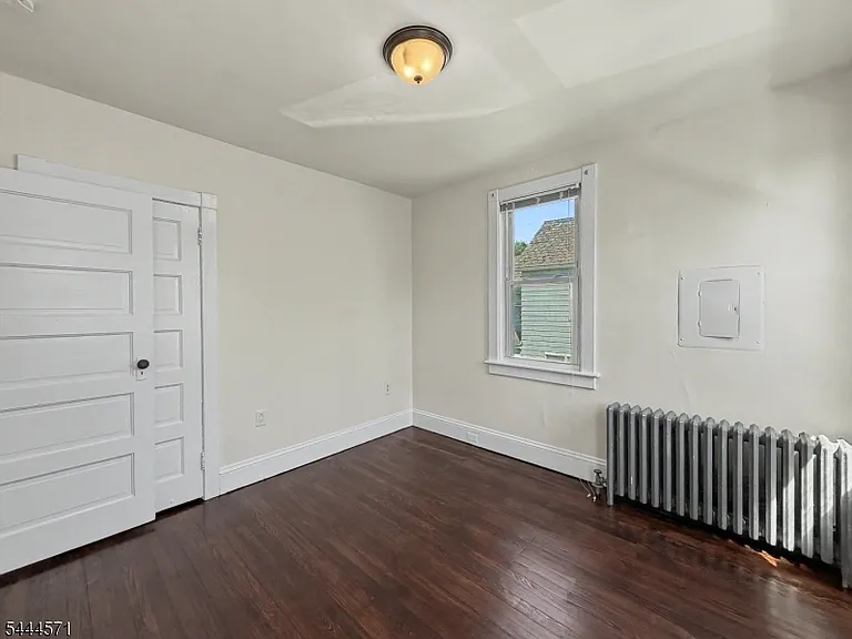 372 Prospect St #2 — Photo 14