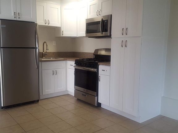 2nd image of 1207 Central Ave #B