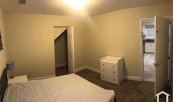 992 Farrington Pl SE #A — Photo 8
