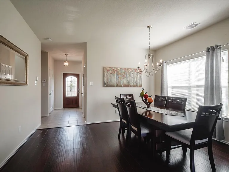 8730 Sunny Gallop Dr — Photo 18