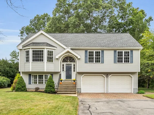 4 Sycamore St, Chelmsford, MA 01824