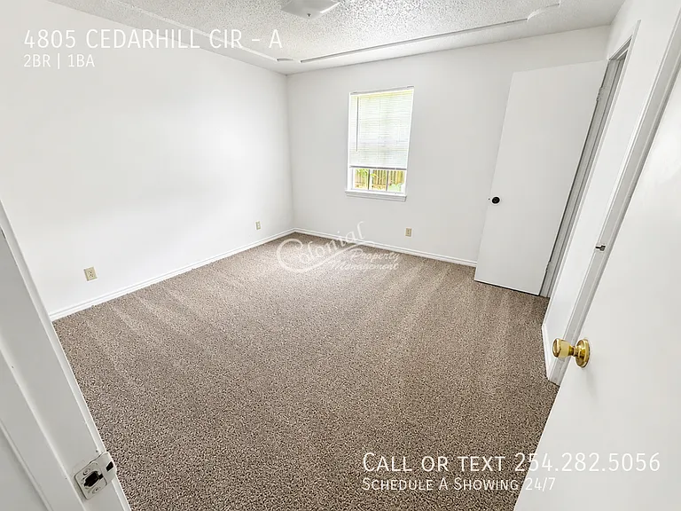 4805 Cedarhill Cir #A — Photo 8