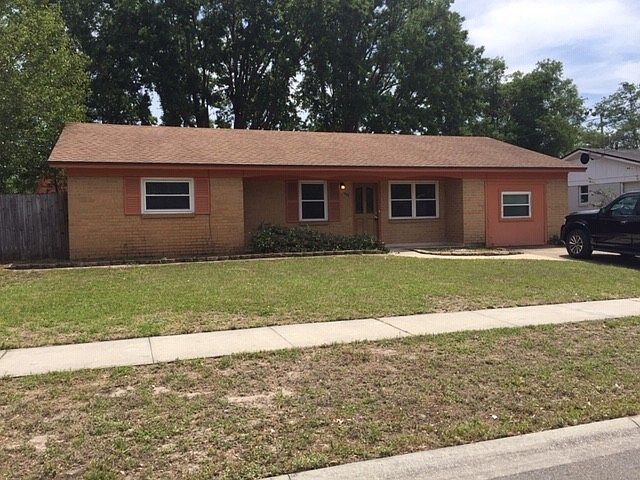 1st image of 1405 Grove Park Dr