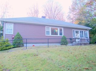 42 Sunnyslope Dr, Middletown, CT 06457