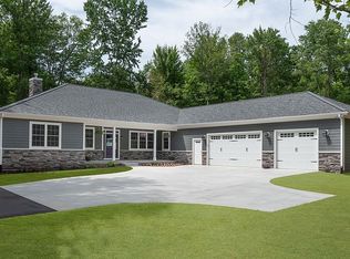 322 S 1st St, Kalamazoo, MI 49009