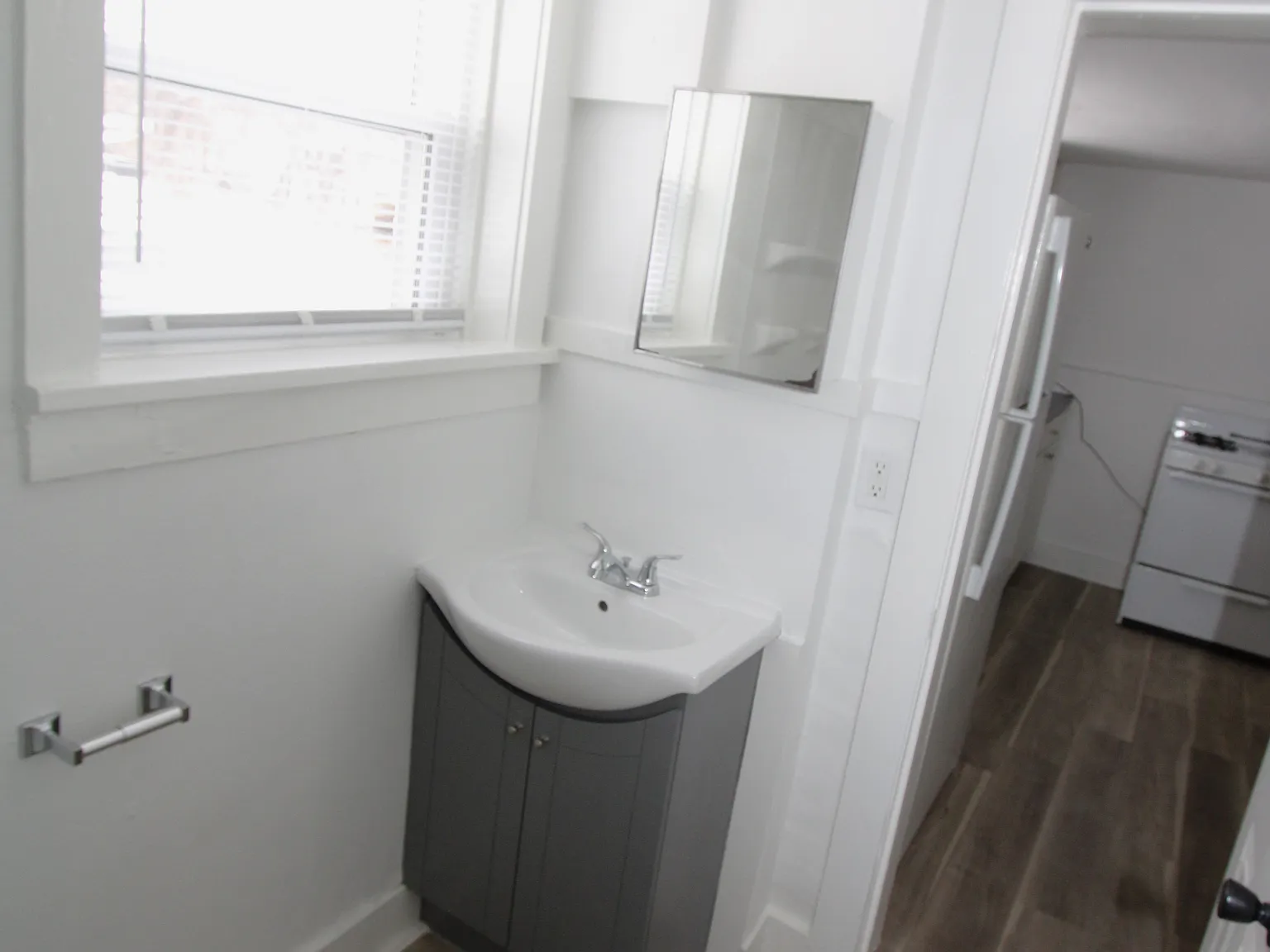 2901 High St — Photo 2