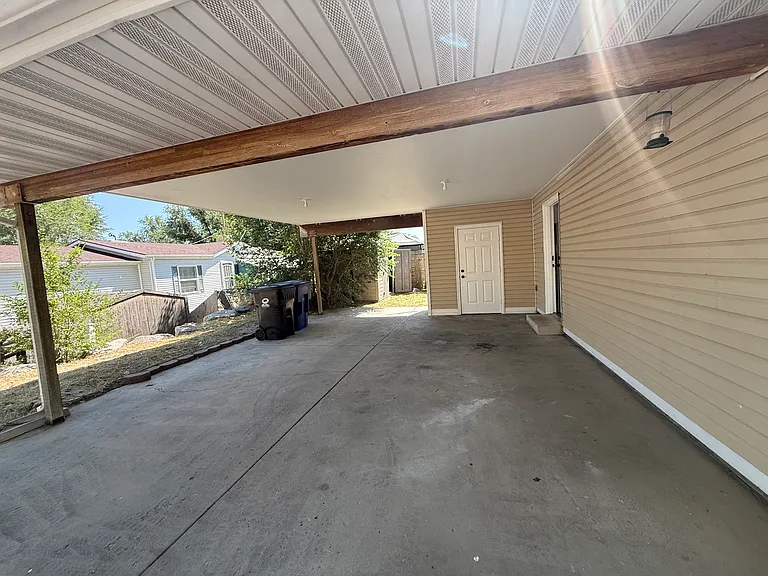 3087 S 9200 W — Photo 15