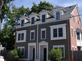 6 Waters St, Salem, MA 01970