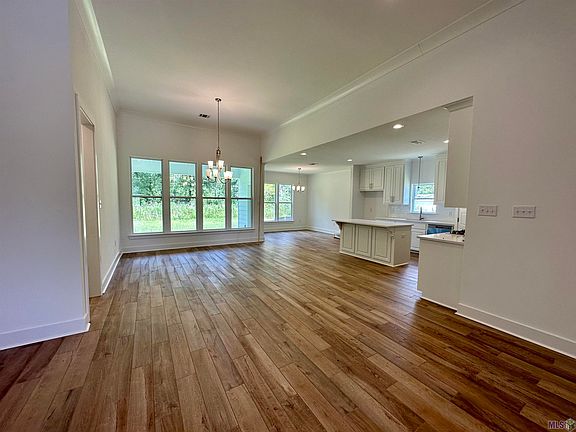 4th image of 22859 Balsam Dr