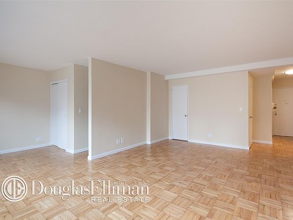 3rd image of 155 E 34th St APT 11V