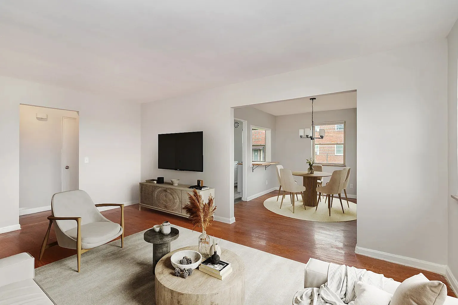 Asmann Apts — Photo 2