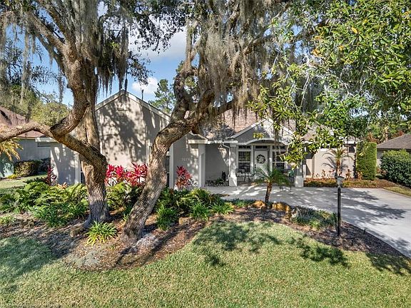 2nd image of 5079 Strafford Oaks Dr