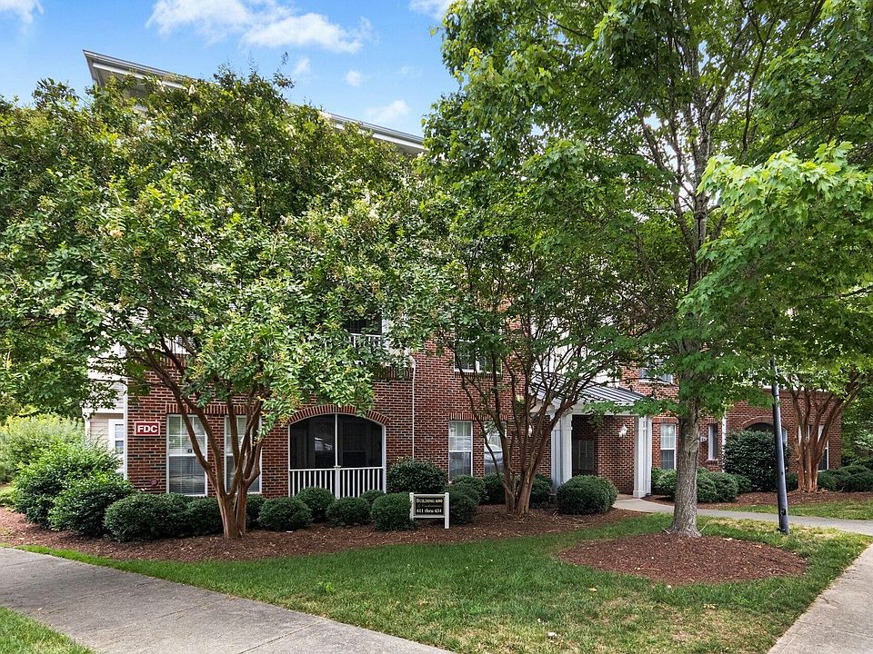 1st image of 613 Ives Ct