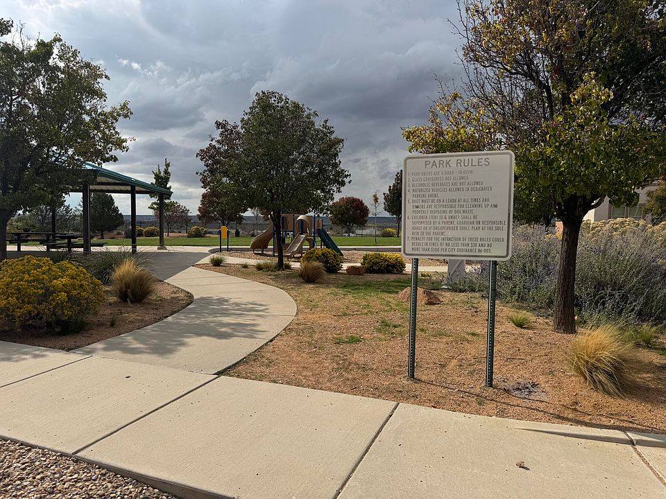 1st image of 52 El Camino Loop NW