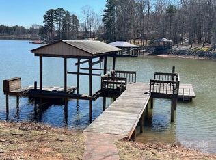 7397 Norman Dr, Sherrills Ford, NC 28673