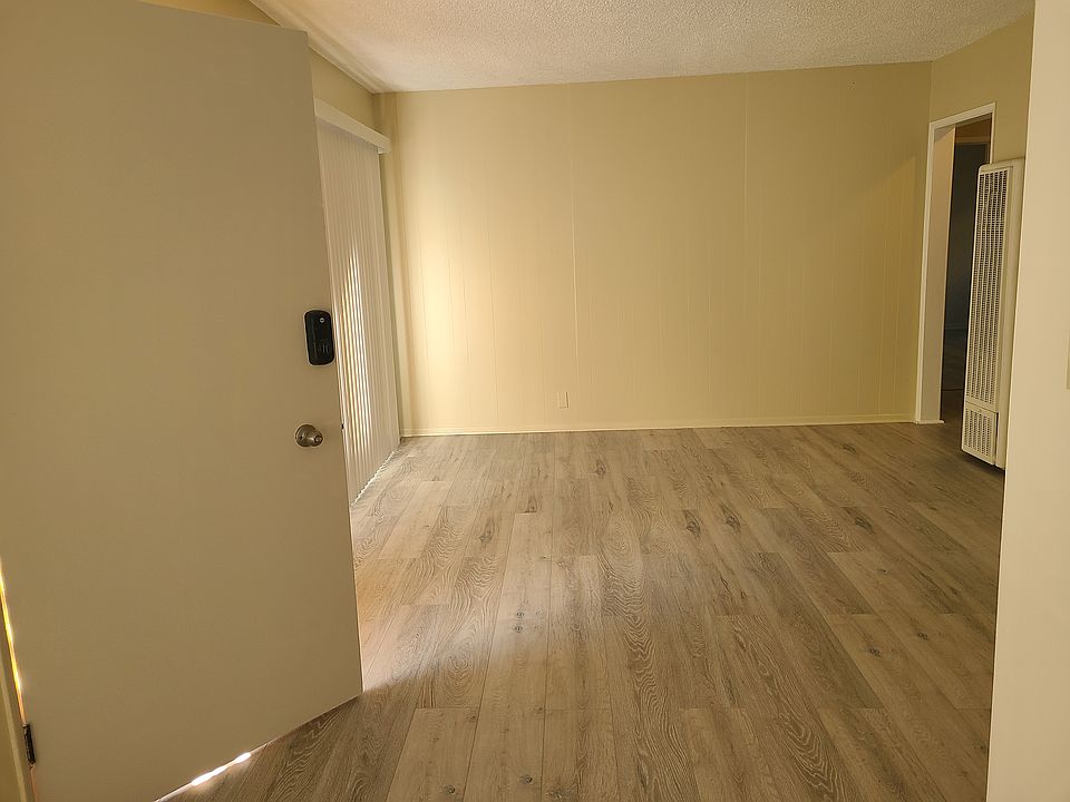 1st image of 643 Hill St APT B