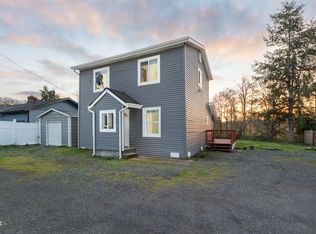 429 NW C St, Siletz, OR 97380