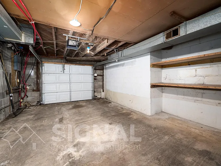 1156 Skyline Dr — Photo 33