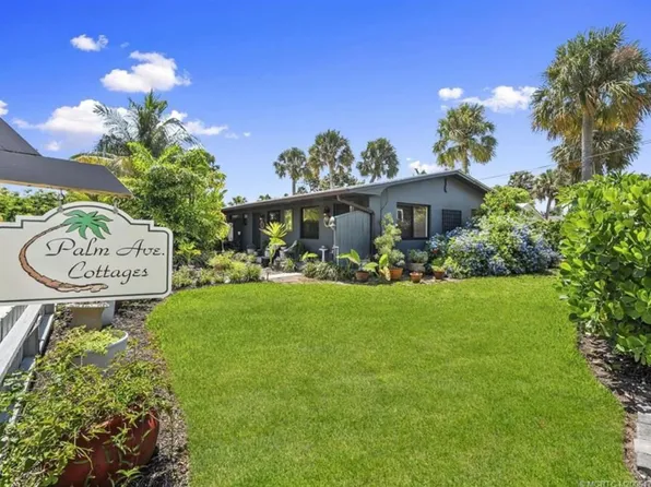 2563 NE Palm Ave, Jensen Beach, FL 34957
