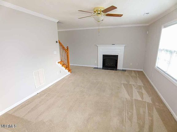 2nd image of 2355 Vineyard Dr APT F10