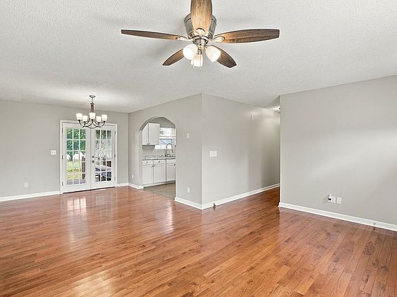 5th image of 29 Ellis Childress Rd