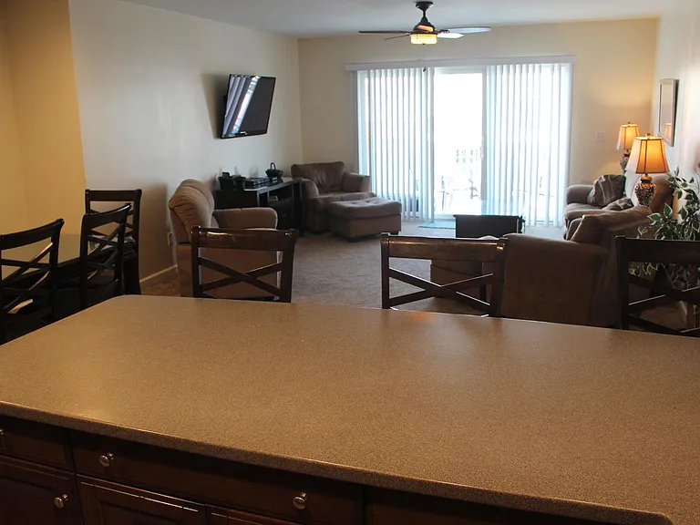 410 E 24th Ave #100 — Photo 9