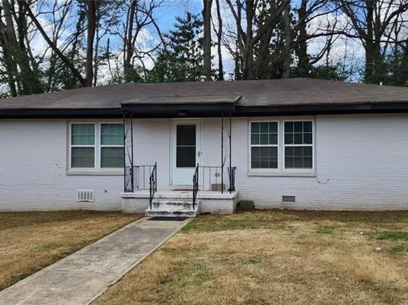 2975 Jones St, East Pt, GA 30344