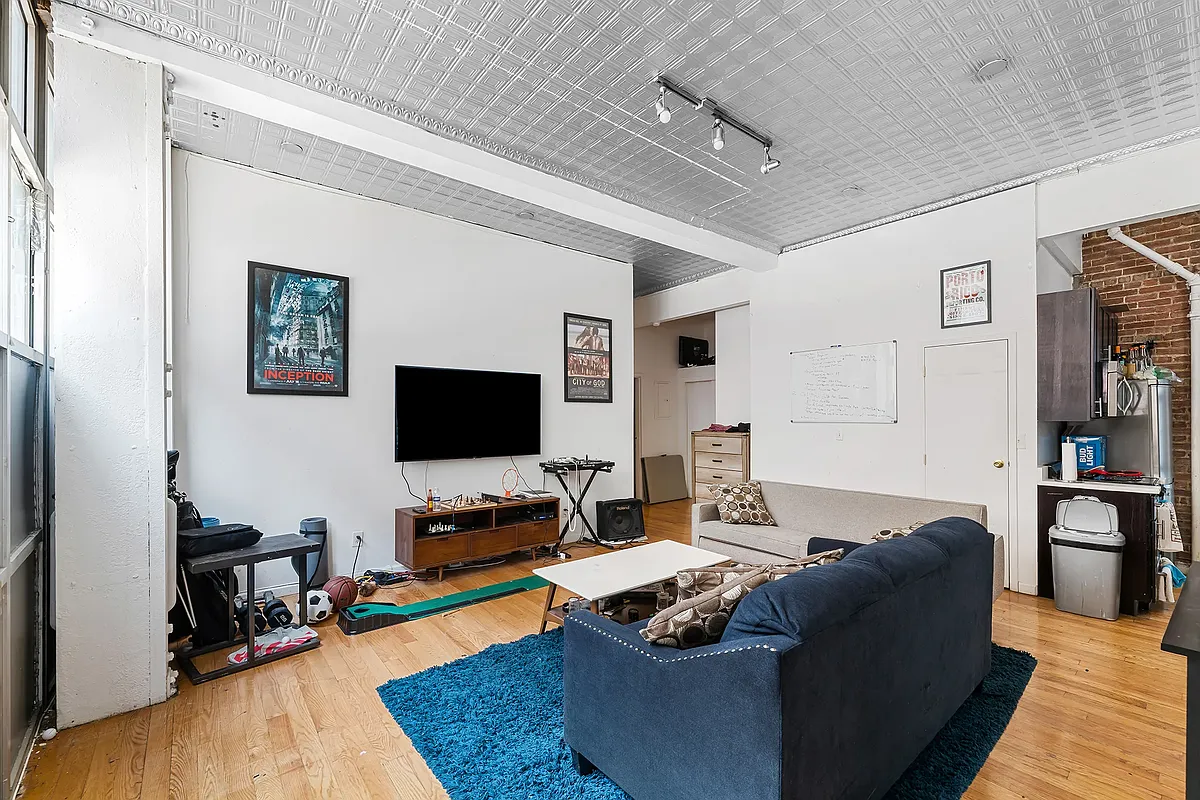 Building Photo - 220 Sullivan St #1D