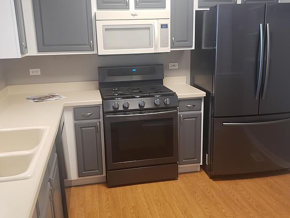 3rd image of 2730 Rockport Ln
