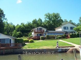 7006 Pine Moss Ln, Clover, SC 29710