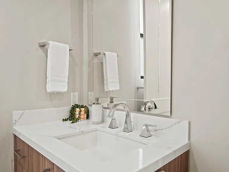 33903 Robles Dr — Photo 17