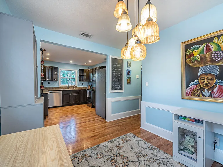5905 N Eustace Ave — Photo 11