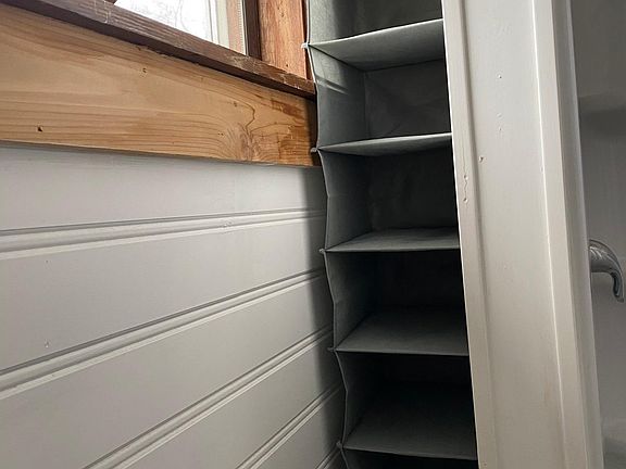 4th image of 1615 McIlwraith St APT 1
