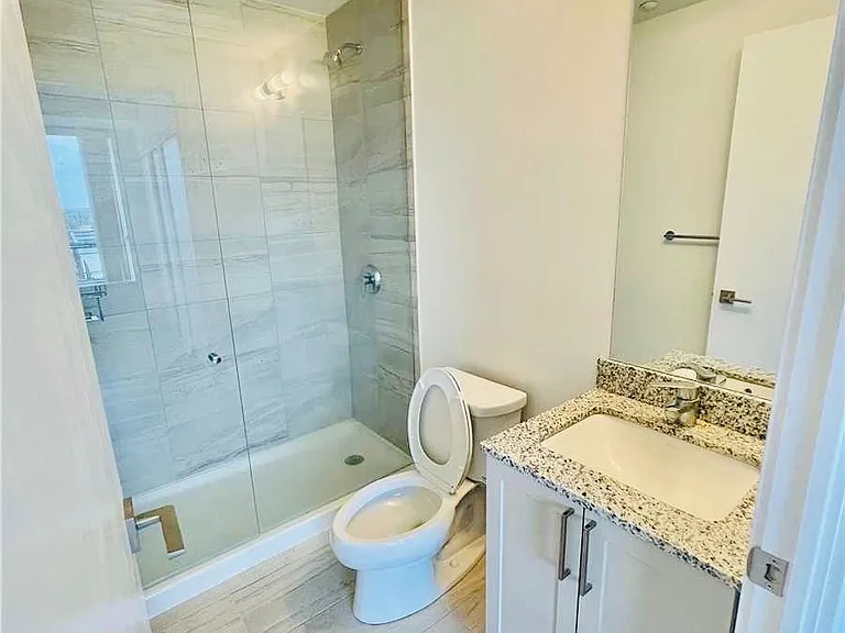268 Buchanan Dr #629W — Photo 15