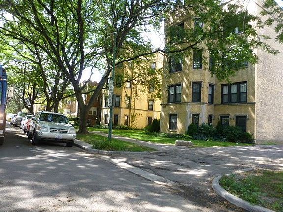 4th image of 6436 N Leavitt St #W3