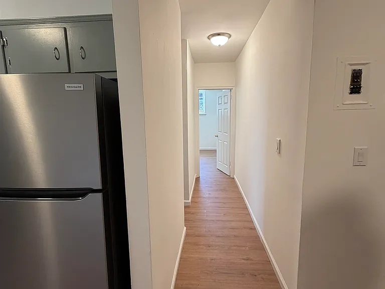 70 W 32nd St #B1 — Photo 8