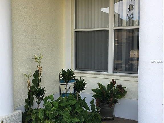 3rd image of 712 Sandy Hills Ave