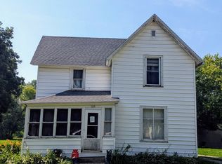408 W Howard St, Durand, IL