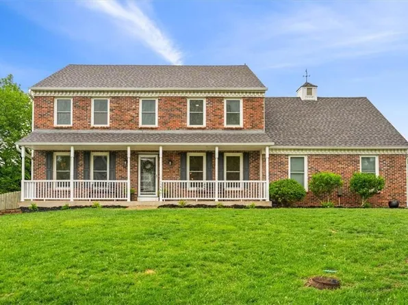 12221 Knox St, Overland Park, KS 66213
