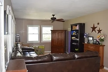 368 N Galloway St — Photo 5