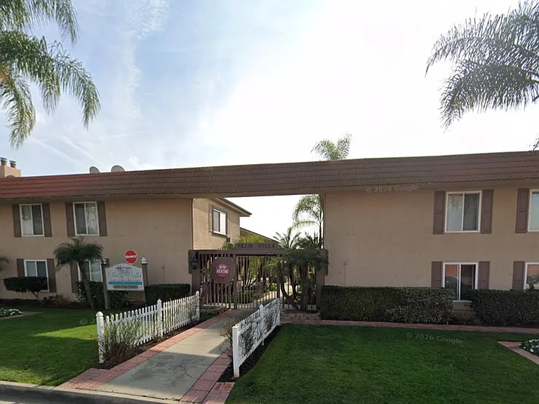 Ramhurst Dr — Photo 1