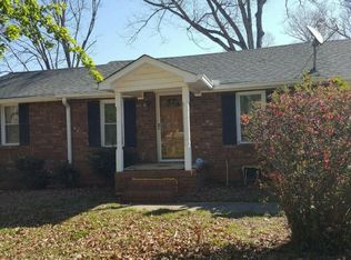 702 Cheatham Hill Rd, Marietta, GA 30064