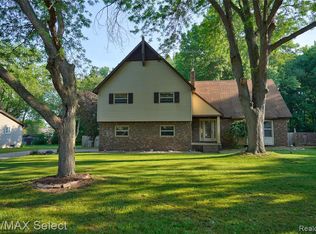 8434 Wesley Dr, Flushing, MI
