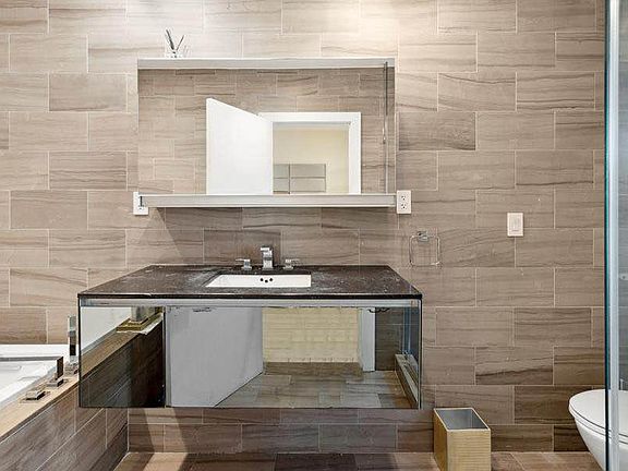 5th image of 517 E 118th St #Townhouse H